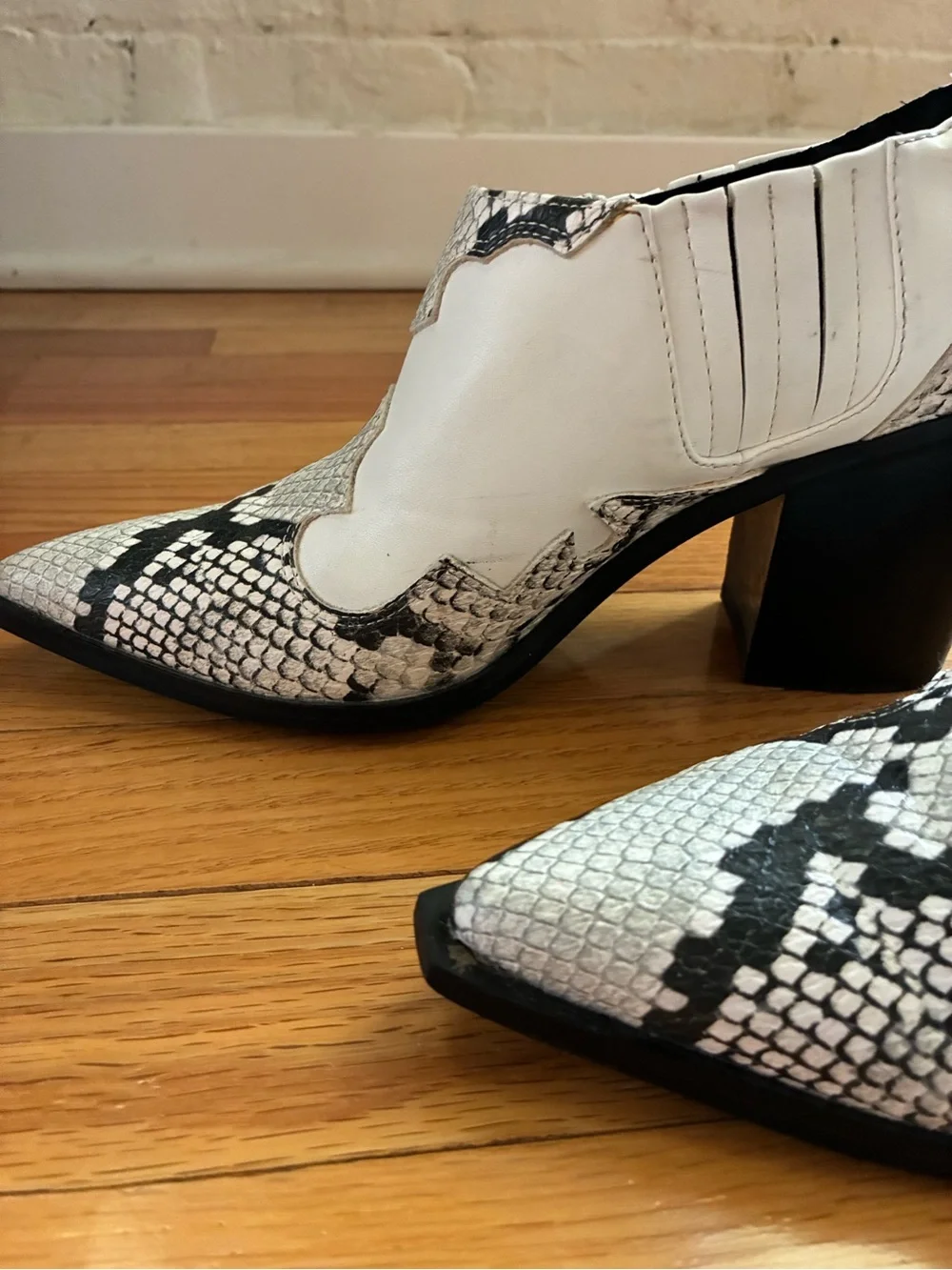 Urban Outfitters White & Black Snake-Print Western Ankle Booties